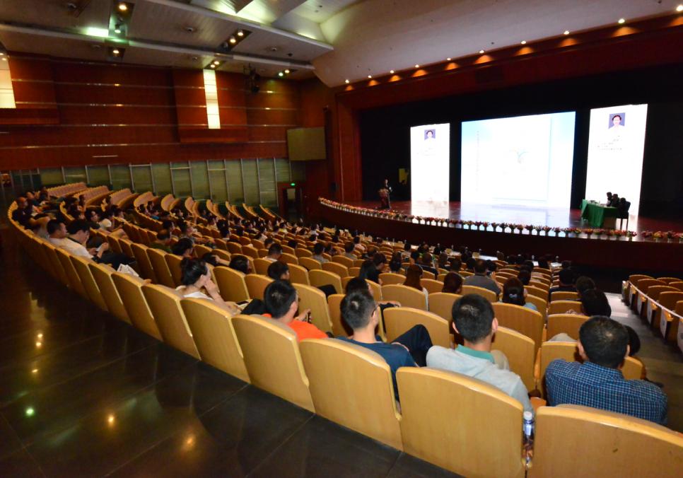 中国首届冰城营养支持治疗多学科高峰论坛在哈医大二院召开