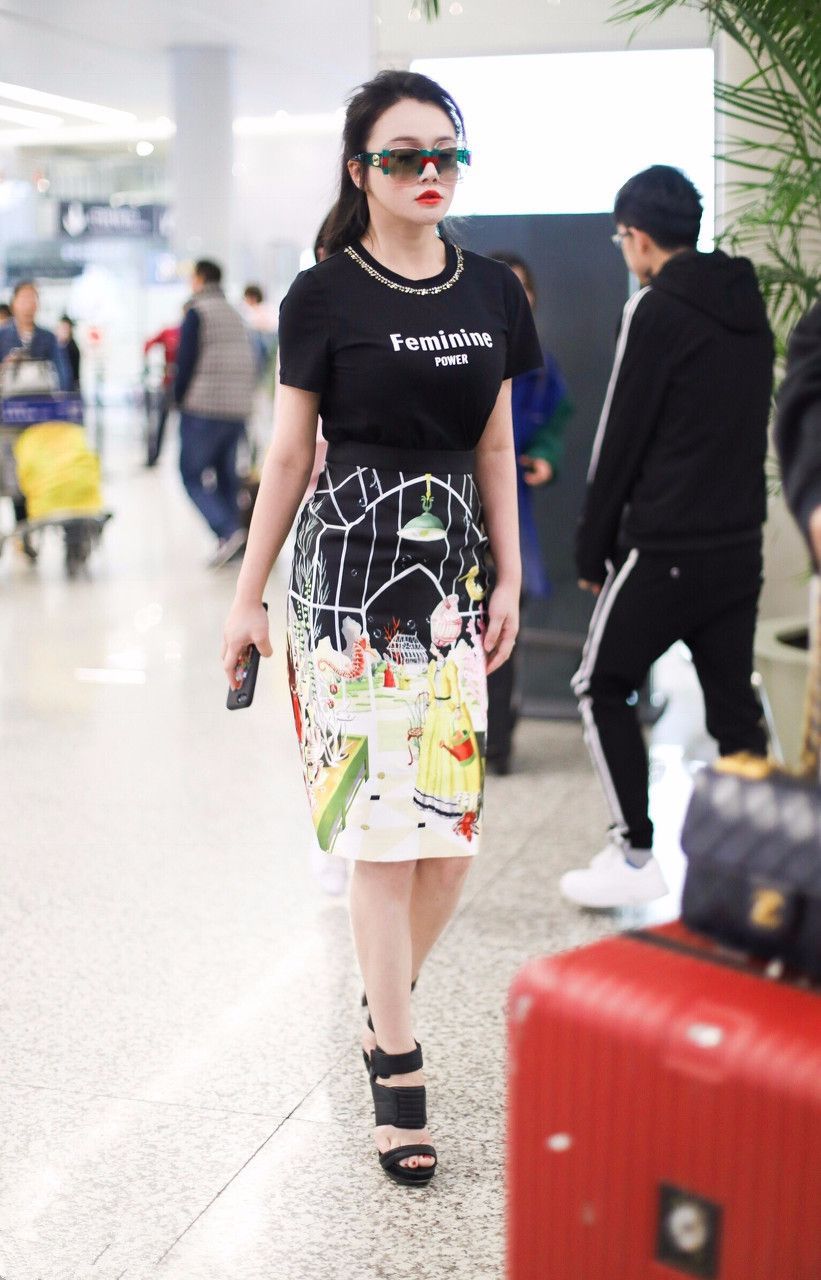 冉莹颖限量版鞋子运动鞋,冉莹颖限量版鞋子