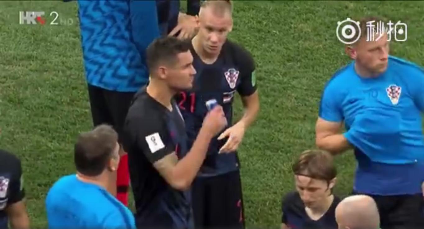 价值7万瑞士法郎的饮料!克罗地亚球员喝红牛被罚网友:该红牛出钱