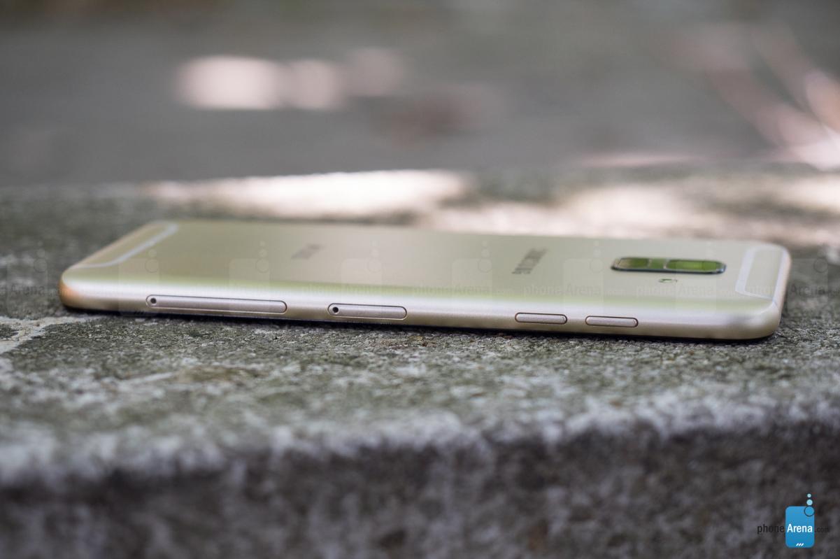 三星GalaxyA6真机图赏：外观致敬国产品牌颜值与性价比兼顾