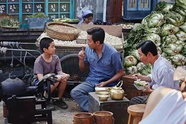 许三观卖血记小说在线阅读,许三观卖血记男主角死了吗