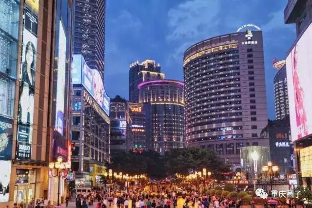 你有多久没逛过这些步行街了|重庆步行街的C位之争