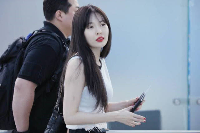 金泫雅帆布鞋学穿搭,泫雅风彩虹高帮帆布鞋