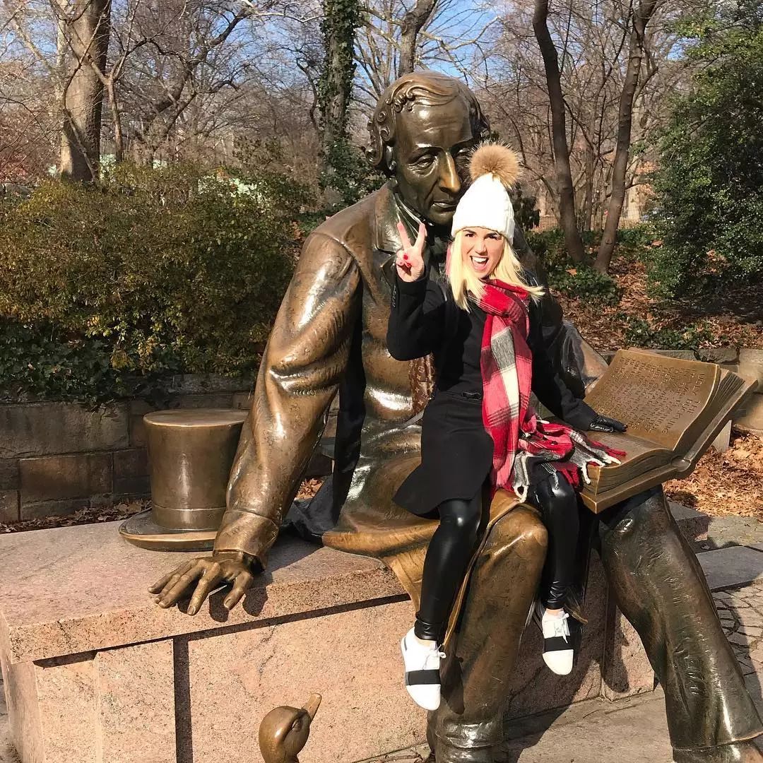 法国队身价过亿的两个人,法国队球员老婆