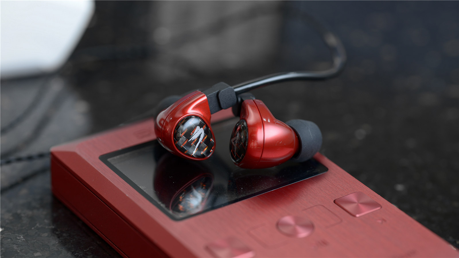 三千块耳机,三千以下耳机