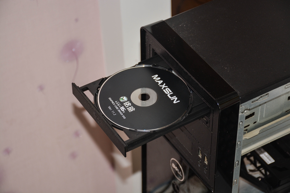 很强也很长，实测铭瑄1050在新老电脑上的表现