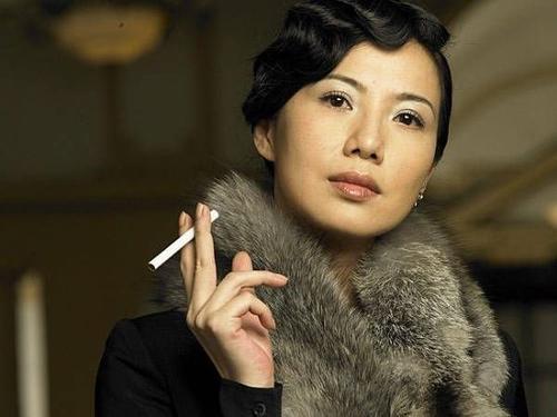 香港黑帮电影头号人物,香港黑帮电影六大经典角色