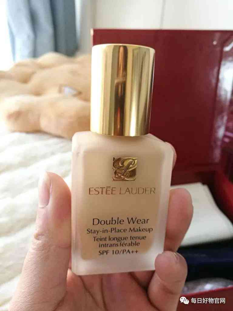 雅诗兰黛沁水粉底液62号很白吗,雅诗兰黛持妆62号