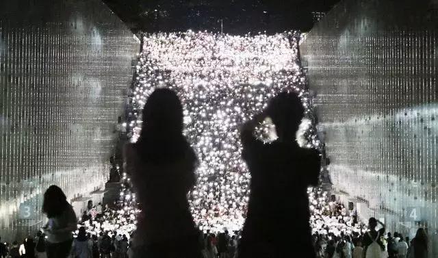 引爆政坛，罢免总统！凭什么它是亚洲第一名门女校？