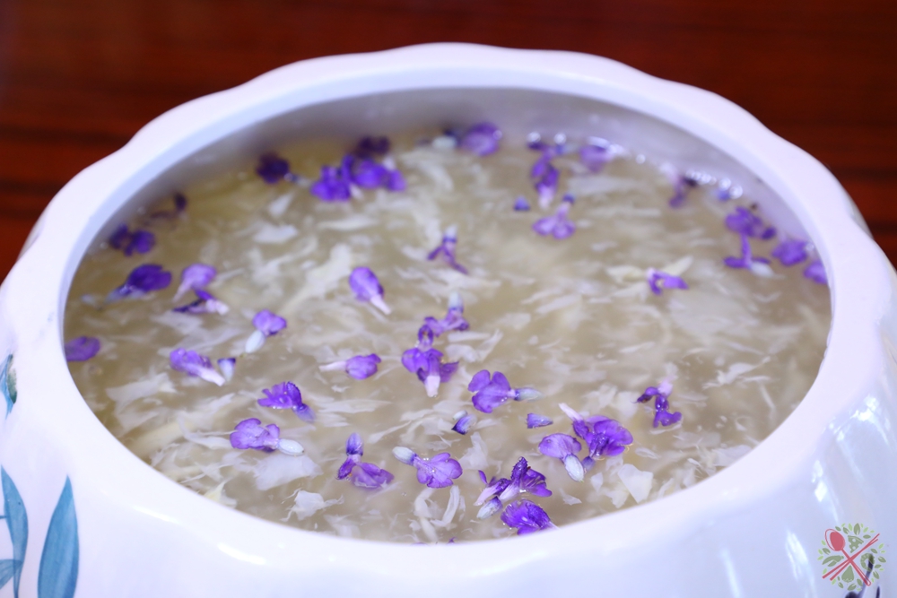 暑假带孩子逛公园,带孩子玩跳楼