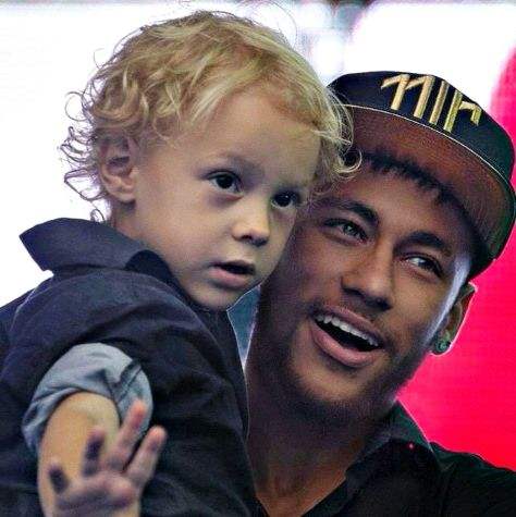 足球明星萌娃,足球巨星遇到篮球巨星