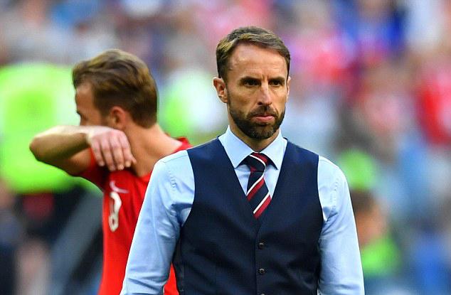 世界杯季军战，英格兰真的很快乐！大将的袜子成嘲笑对象