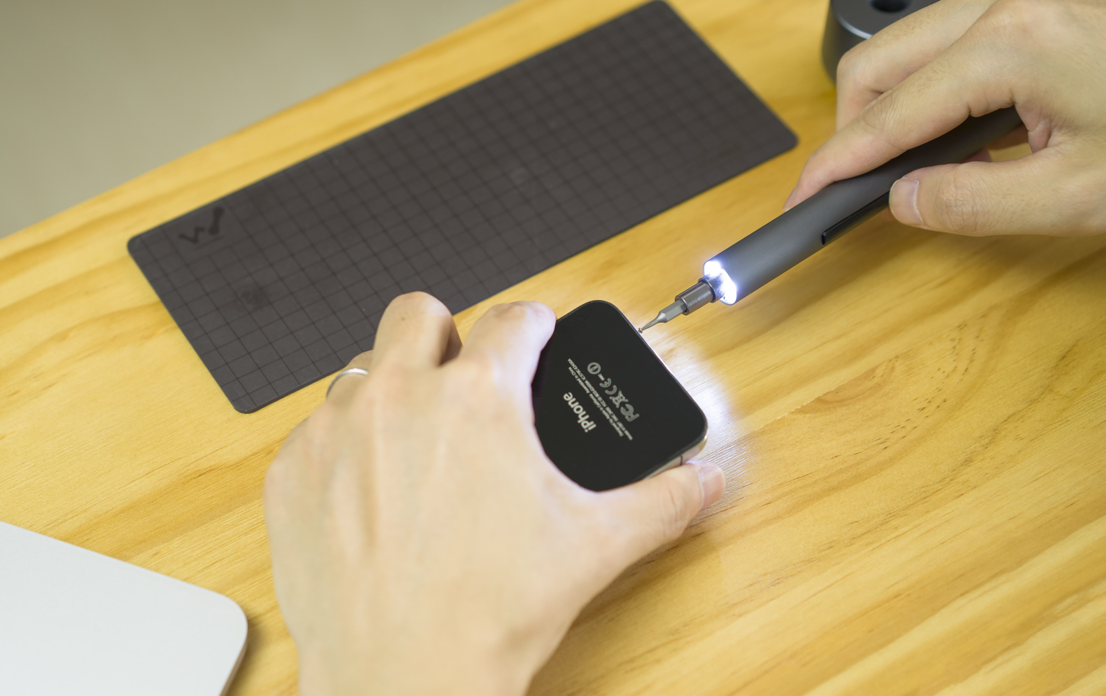 一体式电动工具拆卸,6厘螺丝快速装拆的电动工具