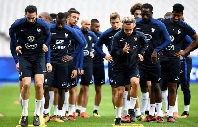 俄罗斯世界杯车企图鉴：大众成赢家，奔驰最受伤