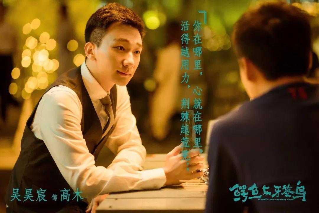 陈柏霖张天爱最新视频,确认过眼神遇上对的人林俊杰