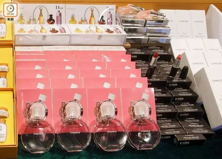 香港假货被查,香港查获假货视频