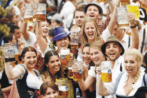 世界杯这场生意里，你才是主力