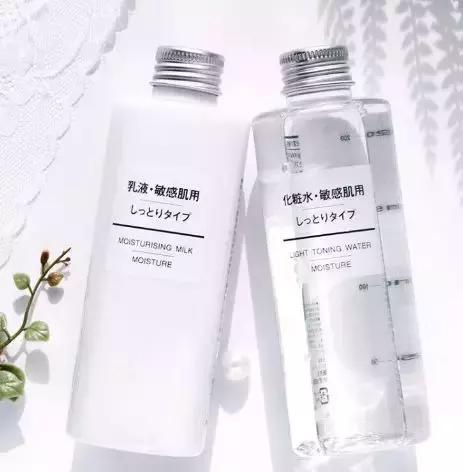 油性皮肤夏天适合用什么水乳,夏天最好用的水乳干皮