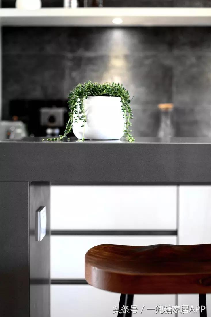 135平的loft复式楼装修,49平简约风loft装修价格