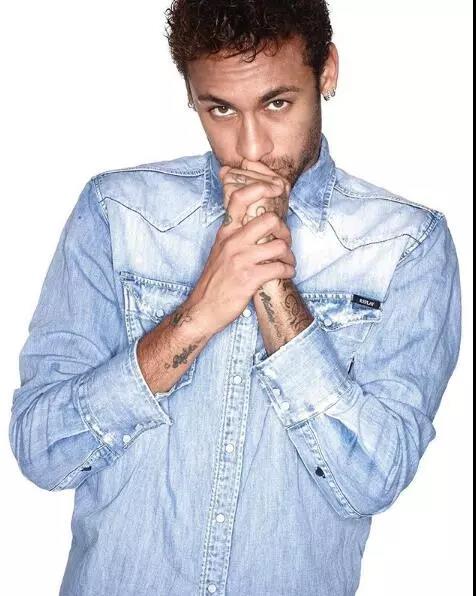 如果举办足球界穿衣世界杯，法国队一定拿不到冠军