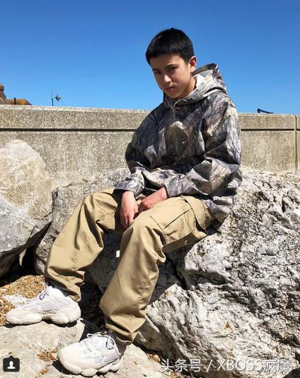 15岁小孩5000-6000衣服,supreme小学生买什么单品