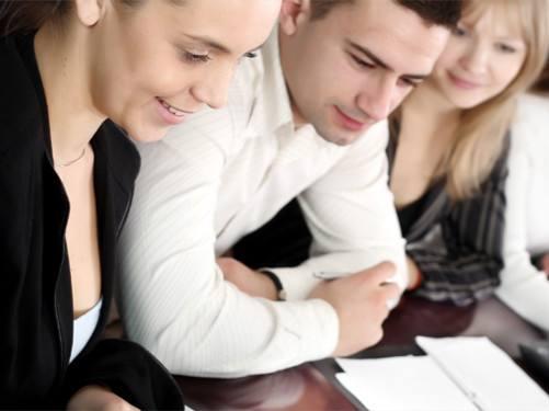 研究生毕业找不到工作只能做销售,大学刚毕业想找销售