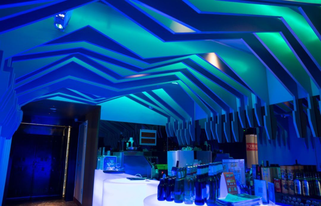 日月光攻略必去景点,日月光哪里吃划算