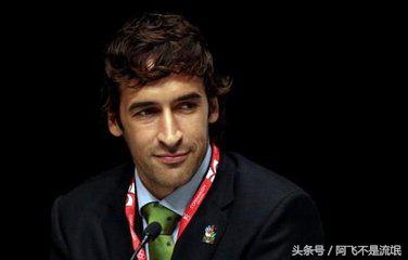 足坛十大足球巨星,足坛史上十大国字9号传奇巨星