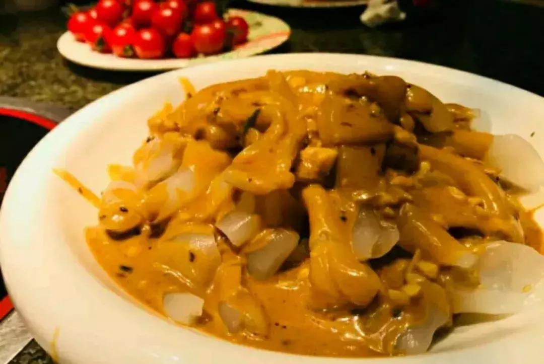 济南历下区半天妖烤鱼,济南小草屋诸葛烤鱼