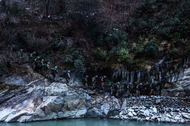 我站立的地方是中国合唱,我站立的地方是中国简谱