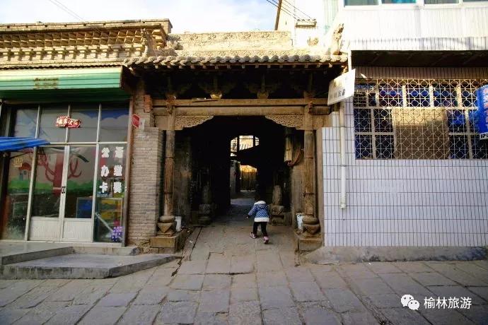 绫宠剛绐戞礊鍙ゅ煄闂ㄧエ,闄曞寳绫宠剛绐戞礊鍙ゅ煄