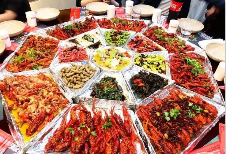 刷抖音刷到的美食,小红书抖音美食