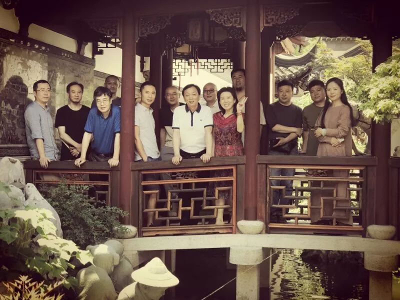 “问园姑苏”——园林采风创作十二人联展「江南收藏展会活动」