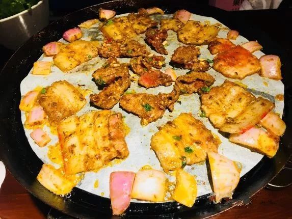 最新长沙美食推荐必吃,长沙美食攻略本地人带你吃遍全城