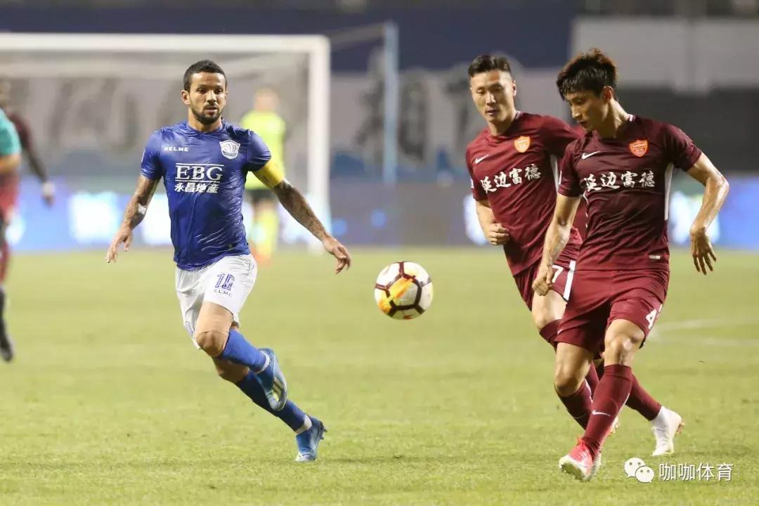 艾伦逆转战局视频,艾伦爆发最终变回巨人