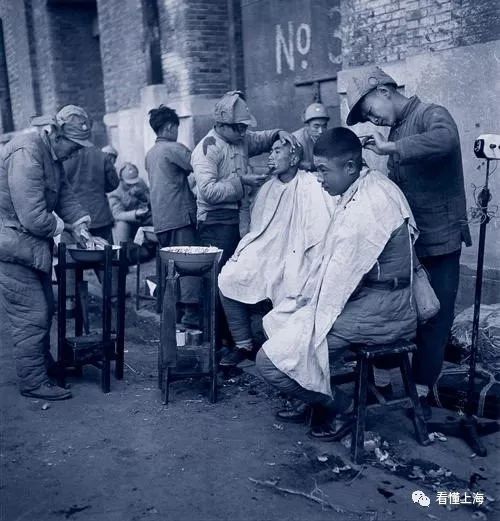 老底子剃头发视频,老底子理发