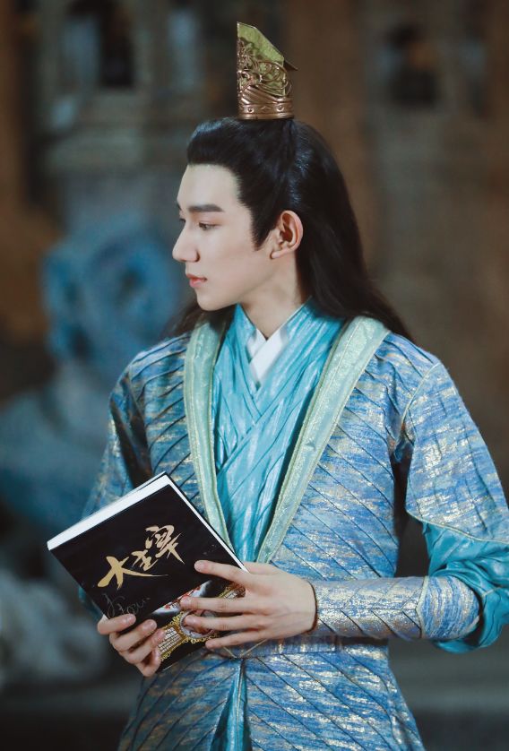 为什么也有那么多男生喜欢王源,当有人问我为什么喜欢王源的时候