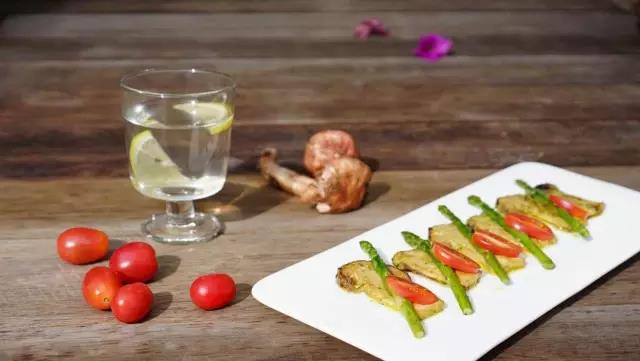 一个辍学生，在大理租下23个足球场大的地方温暖了整个大理！