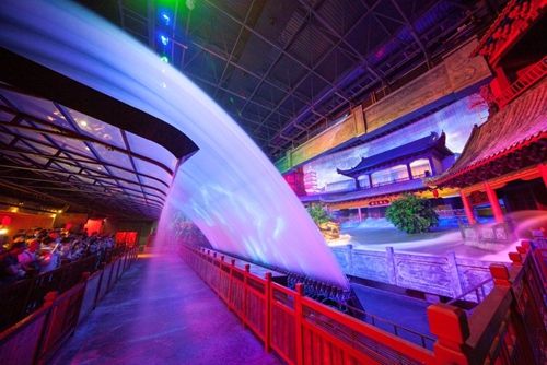 方特欢乐世界和梦幻王国哪个好,同安方特王国