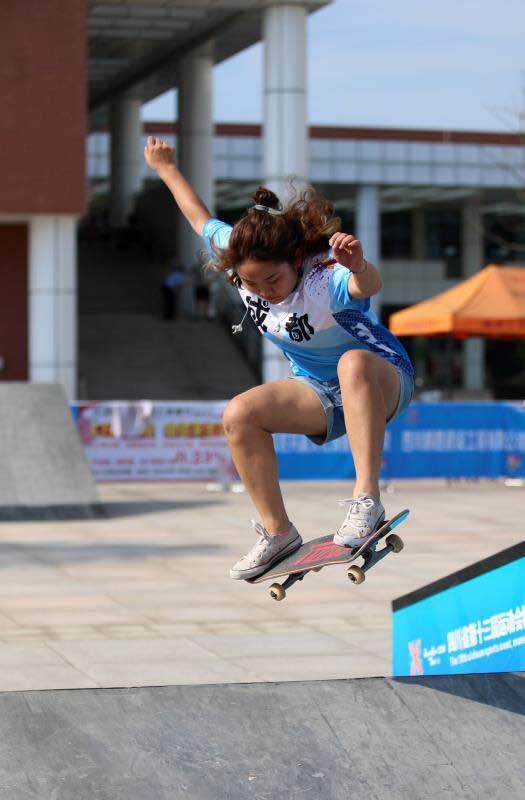 四川轮滑省运会,省运会轮滑比赛视频