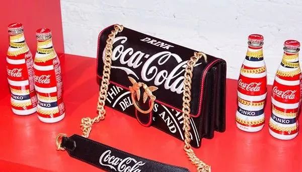 肯德基趣事,肯德基最新联名包包怎么获得