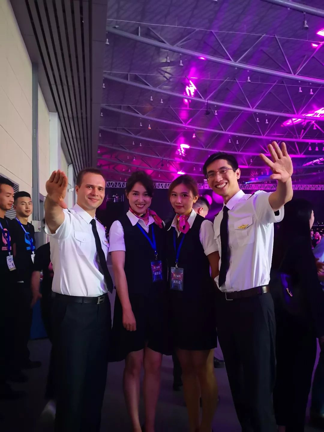 从顺丰到菜鸟，洋女婿“爆改”俄罗斯邮政