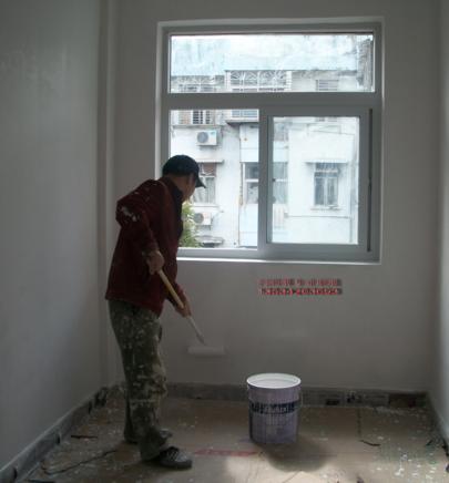 墙面泛碱处理的最佳方法,盖房子墙面上不起碱有什么好办法