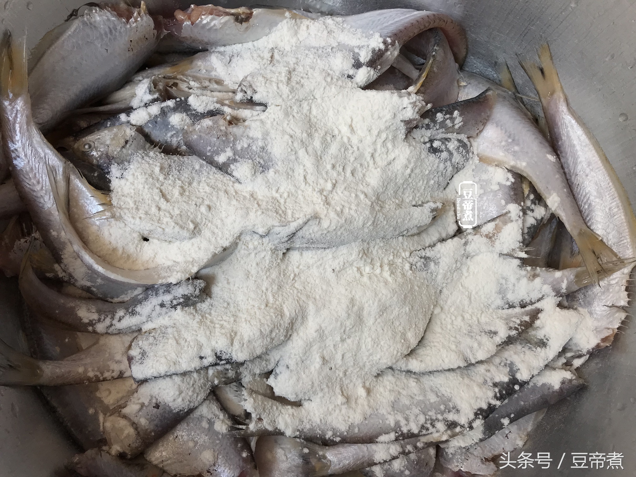 长江刀鱼怎么做,长江第一鲜刀鱼怎么做