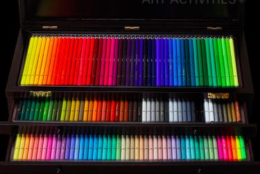 新手彩铅绘画选什么本子,彩铅画初学者适合买什么纸