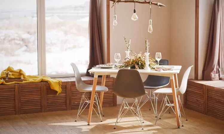 被*袜丝**毁掉的中国女人：审美力，才是一个人的核心竞争力