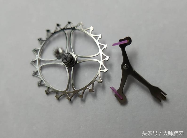 现场拆解一只劳力士3235机芯,劳力士3235机芯拆解完整视频