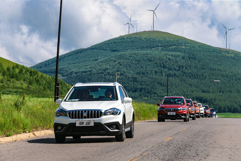 张北草原试驾长安铃木骁途，寻找简单生活中的“小确幸”
