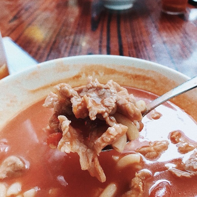 购物天堂里的市井味道：是古惑仔的码头，也是陈奕迅的“香港胃”