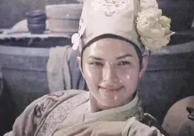 深扒国货护肤品品牌有哪些,深扒明星同款护肤产品推荐